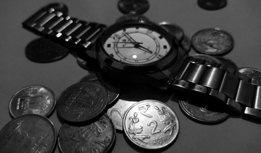 Esso Watches Net Worth